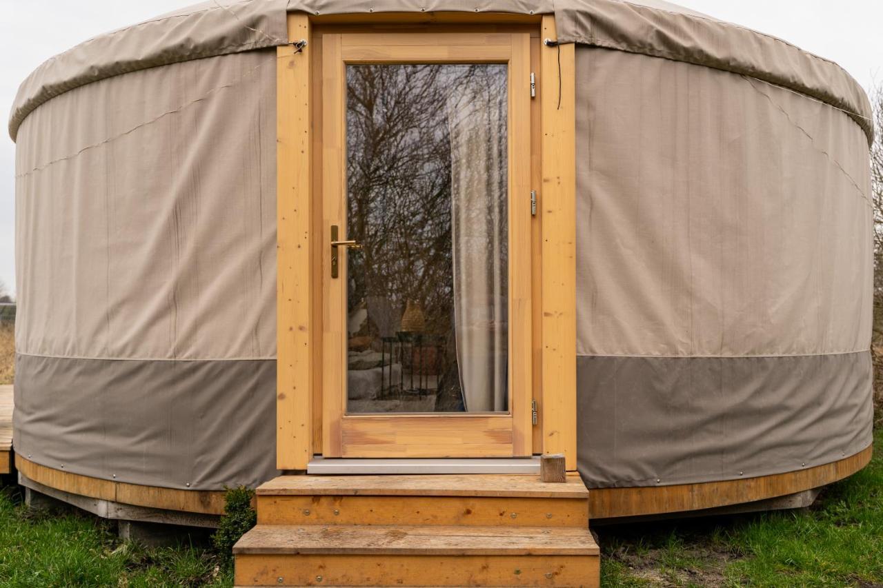 Hotel Jurty Glamping Gostynin Exterior foto